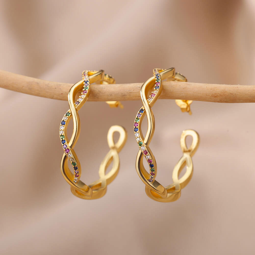 Birgitta | Aalto Korvakorut 18K Kulta