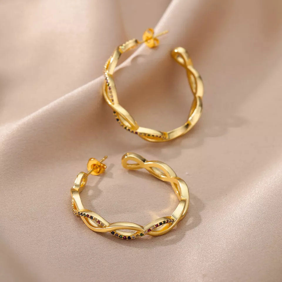 Birgitta | Aalto Korvakorut 18K Kulta