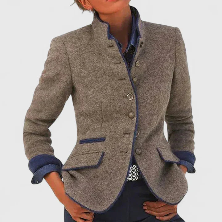 Birgitta | Elegantti Neuletakki