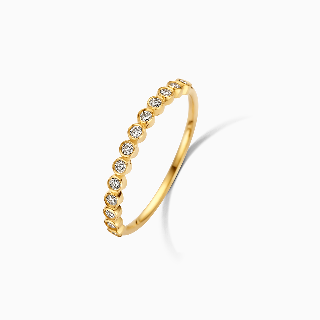Birgitta | Timanttisormus 18K Kultaa