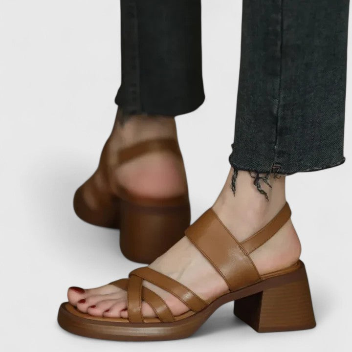 Birgitta | Elegantit Sandalit