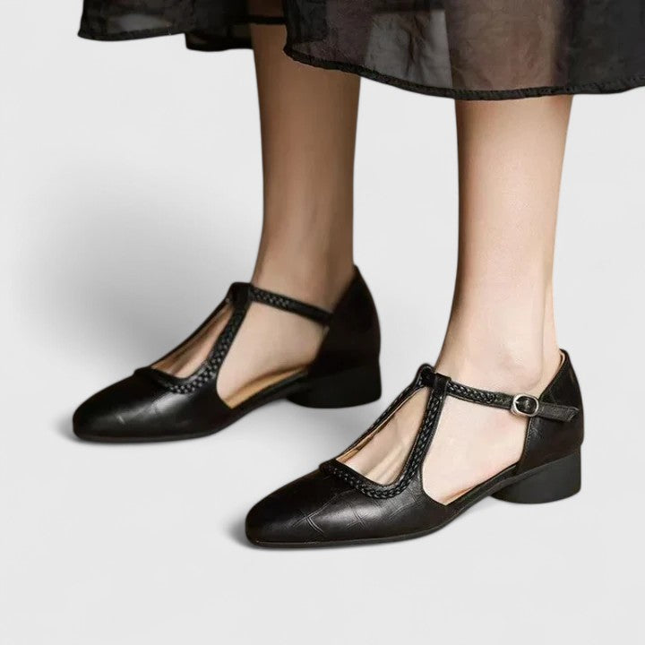 Birgitta | Elegantit Litteät Sandalit