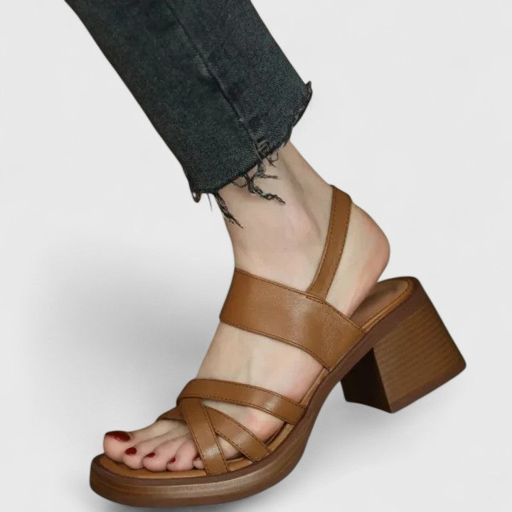 Birgitta | Elegantit Sandalit