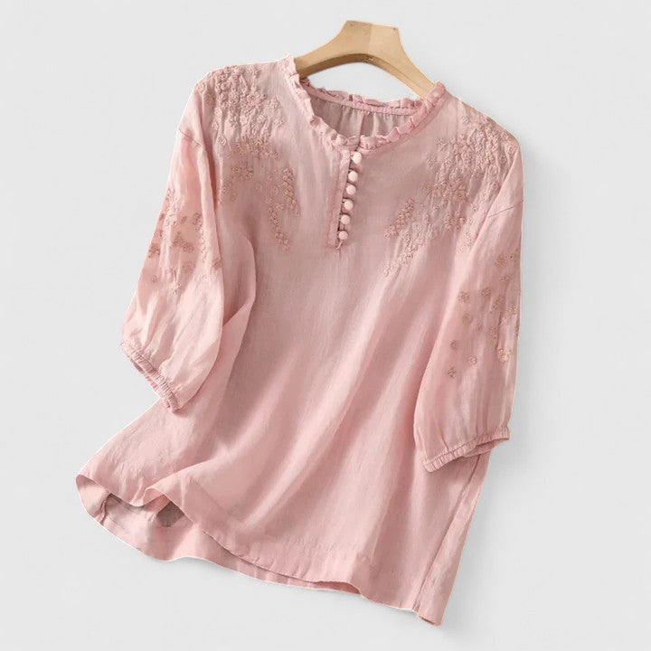 Birgitta | Elegantti Napillinen Paita