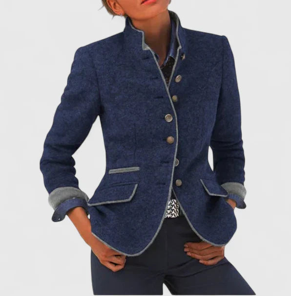 Birgitta | Elegantti Neuletakki