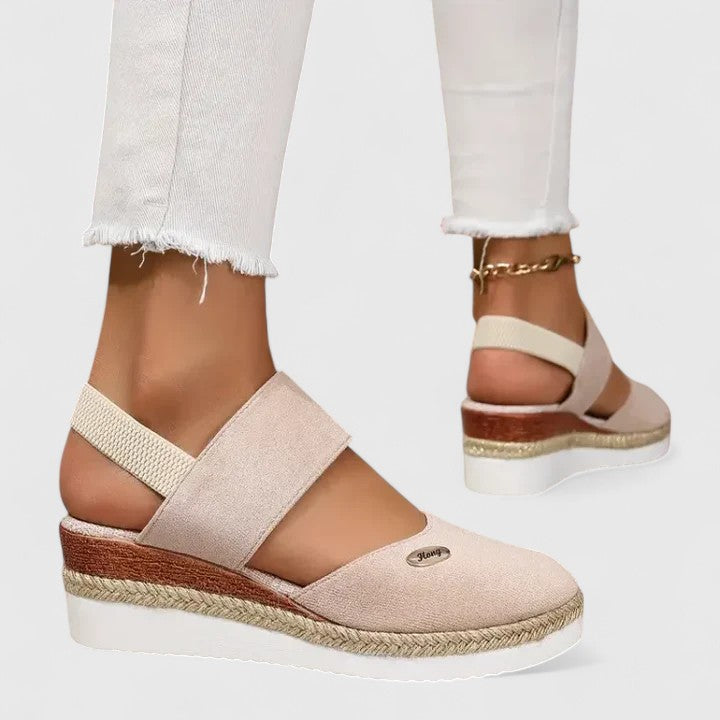 Birgitta | Ortopediset Sandalit