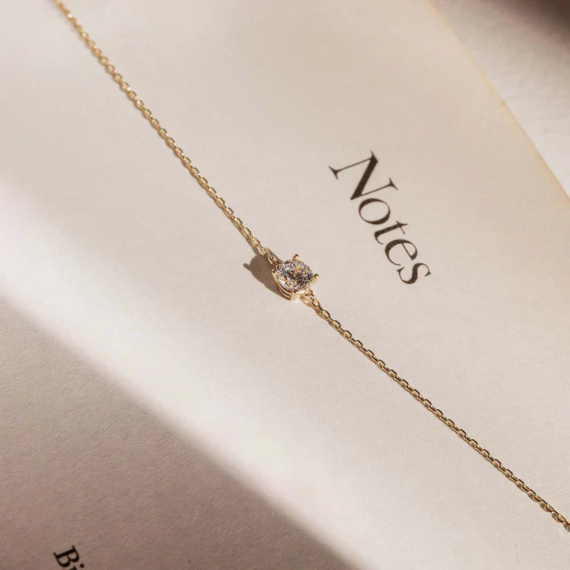 Birgitta | Rannekoru Moissanite-kivillä 14k Kullassa