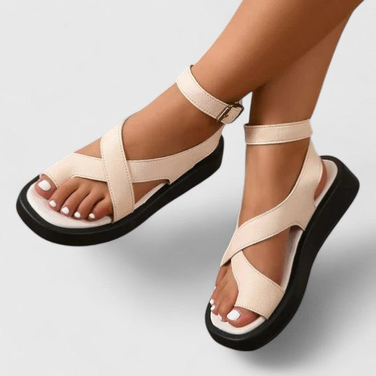 Birgitta | Elegantit Sandalit