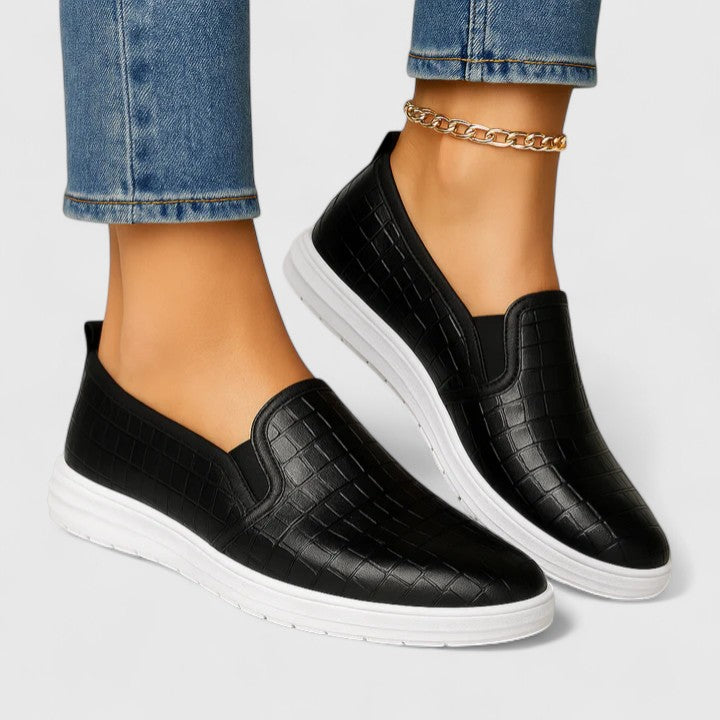Birgitta | Tukevat Loaferit