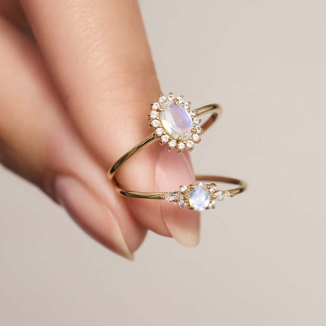 Birgitta | Lioravelle Violetti Timanttisormus 18k Kulta