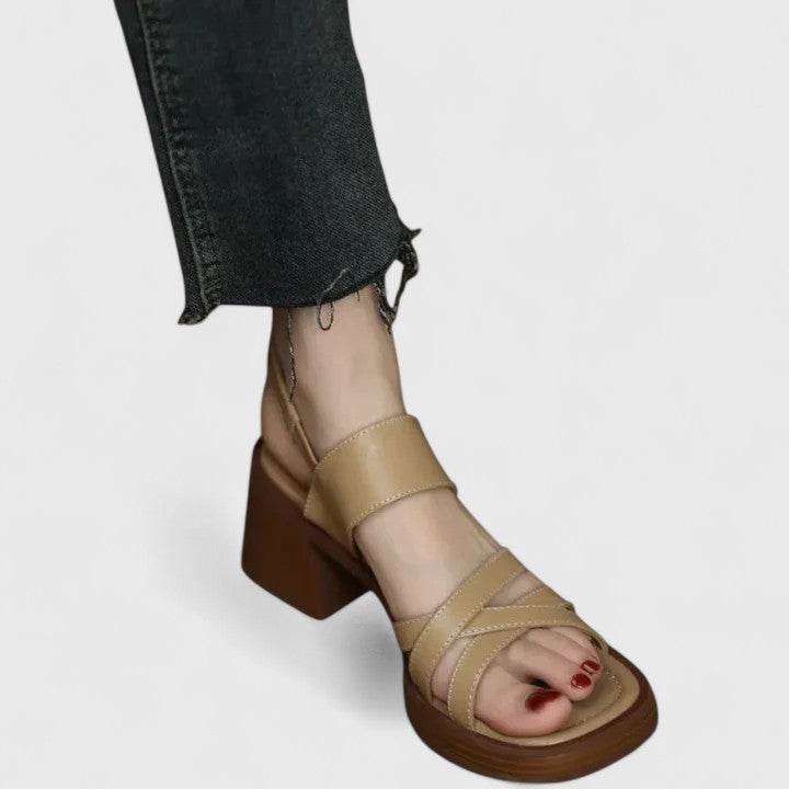 Birgitta | Elegantit Sandalit