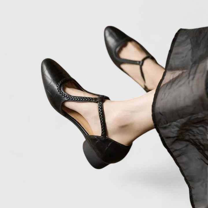 Birgitta | Elegantit Litteät Sandalit