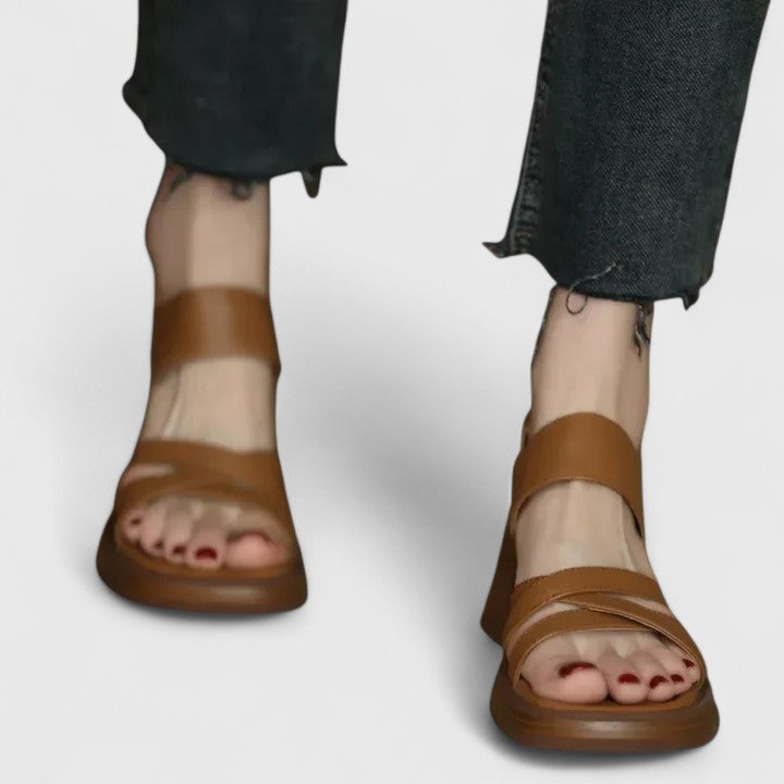 Birgitta | Elegantit Sandalit