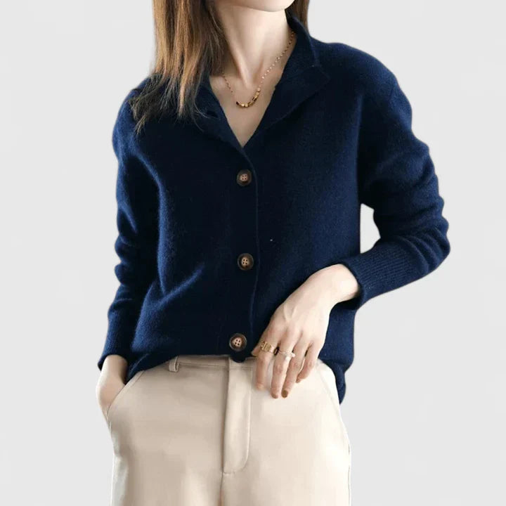 Birgitta | Elegantti Neuletakki